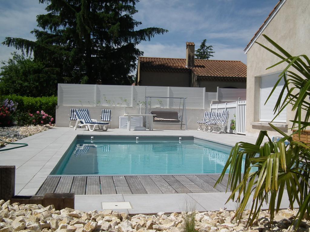 Les Lauriers Roses Hotel Bourg-les-Valence Exterior photo